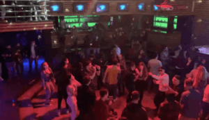 como llegar a club k en taxi