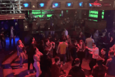 como llegar a club k en taxi