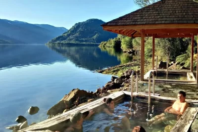 Termas Naturales De Puyuhuapi Rodeadas De Selva En Coyhaique Scaled