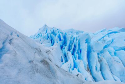 Cómo Llegar al Glaciar Perito Moreno desde Punta Arenas en 2026: Guía Completa y Consejos Útiles