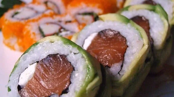 direccion entre ollas y sartenes sushi